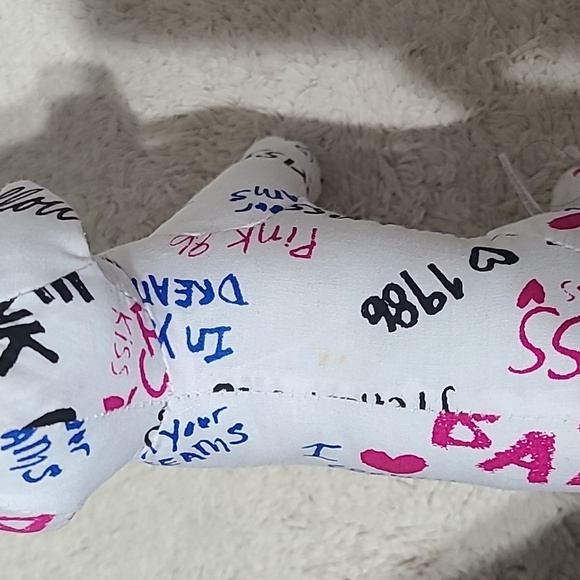 VS PINK Dog - Picture 5 of 6